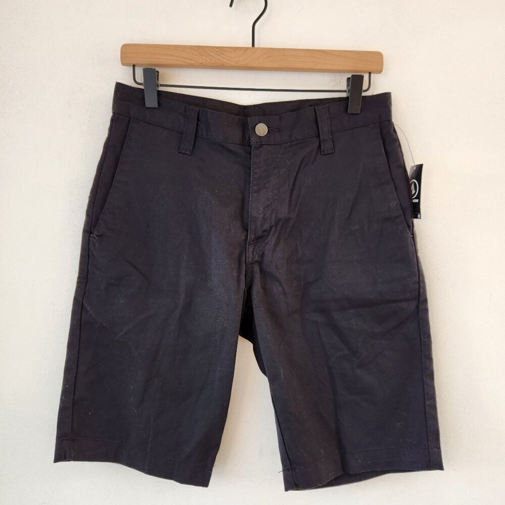 NWT Volcom Black Stretch Men's Chino Shorts Skateboarding Men's 28